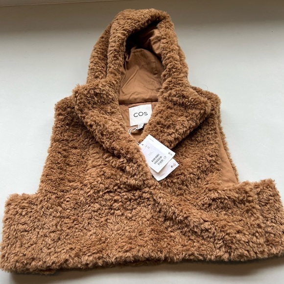 COS Jackets & Blazers - COS teddy cost vest *never worn*